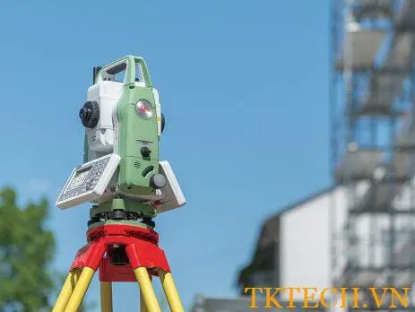 Máy toàn đạc điện tử Leica TS-06 Plus 5'' R500