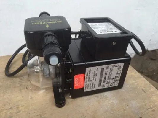 Bơm định lượng hóa chất Blue white C6250P