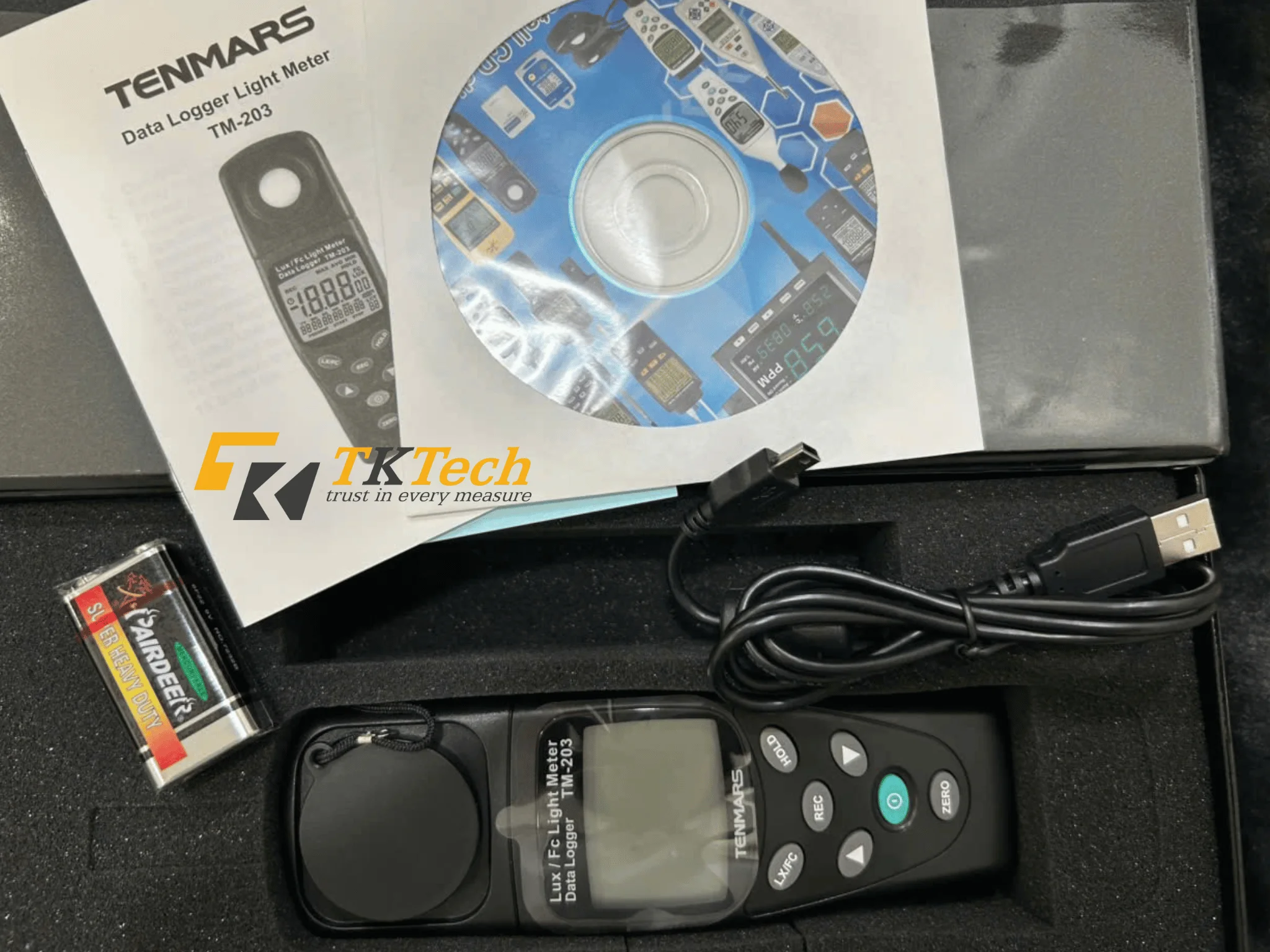 Hình ảnh thực tế Tenmars TM-203