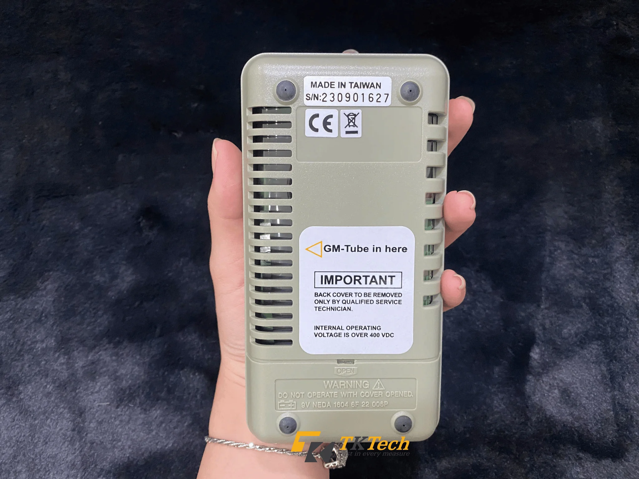 Máy đo bức xạ điện từ Tenmars TM-91N Mặt sau Tenmars TM-91N