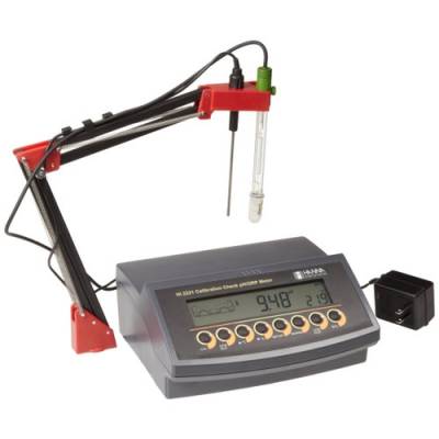 Máy đo pH / mV để bàn Hanna HI2221-01