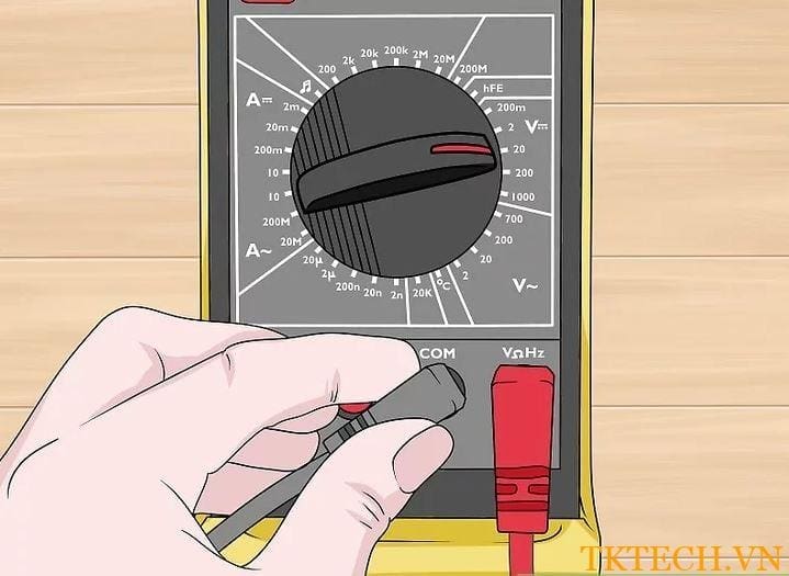 Cách sử dụng đồng hồ vạn năng đo điện áp Cách sử dụng đồng hồ vạn năng đo điện áp