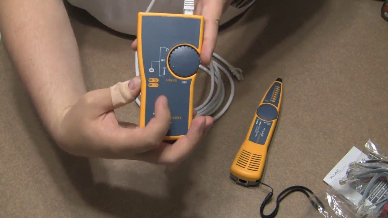 Máy test cáp mạng Fluke Network MT-8200-60-KIT IntelliTone™ Pro 200 TonerMáy test cáp mạng Fluke Network MT-8200-60-KIT IntelliTone™ Pro 200 Toner