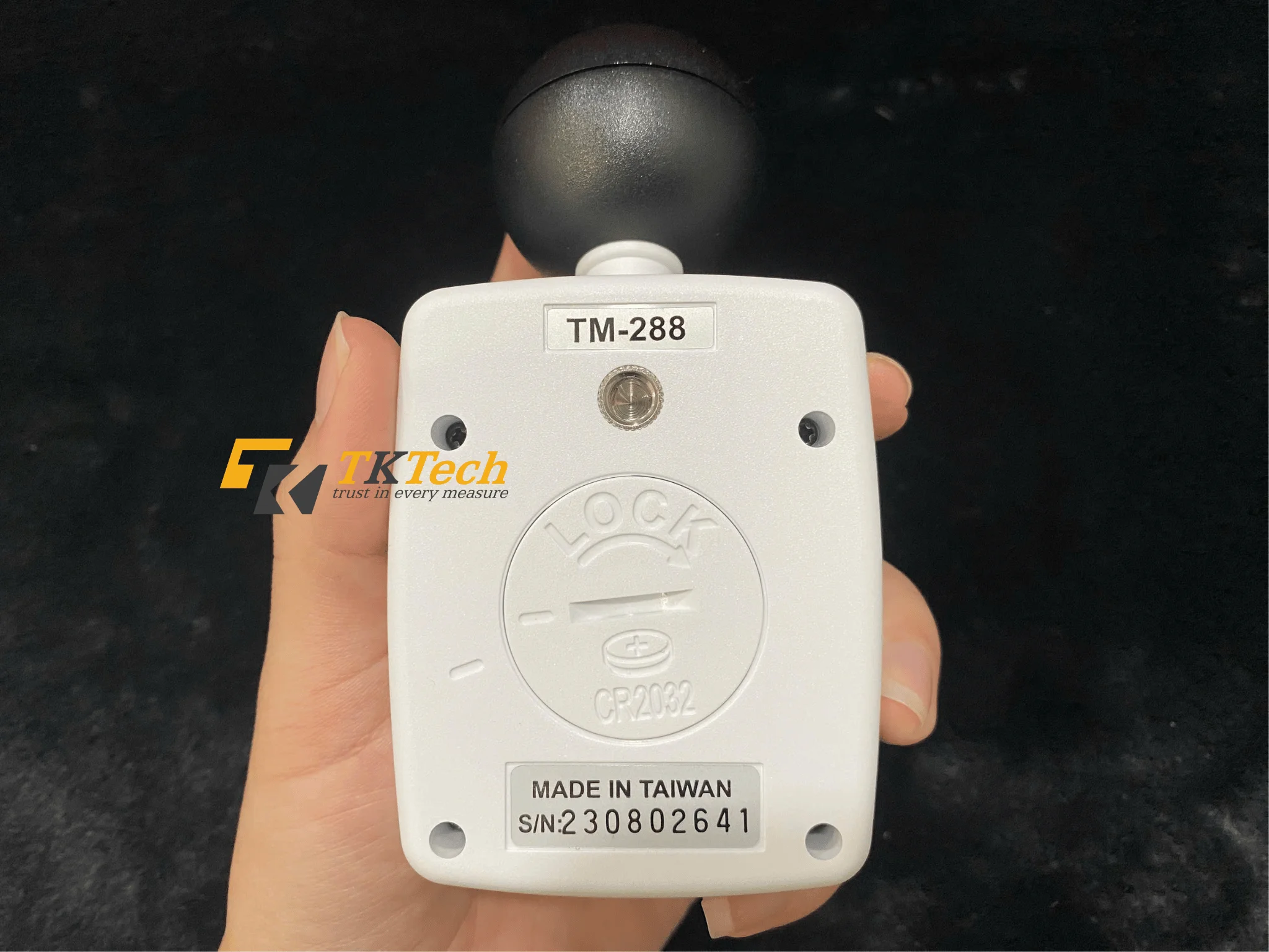 Máy đo nhiệt độ bầu ướt Tenmars TM-288 Mặt sau Tenmars TM-288