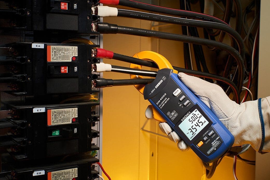 Máy đo kẹp dòng rò AC Hioki CM4003 Máy đo kẹp dòng rò AC Hioki CM4003