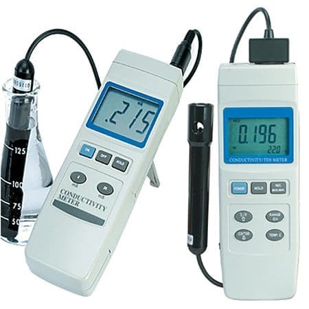 Máy đo độ dẫn điện Omega CDH221