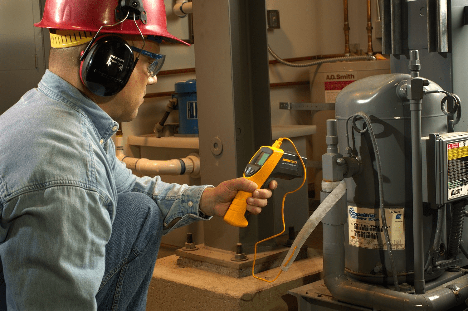 Súng bắn nhiệt độ Fluke 561