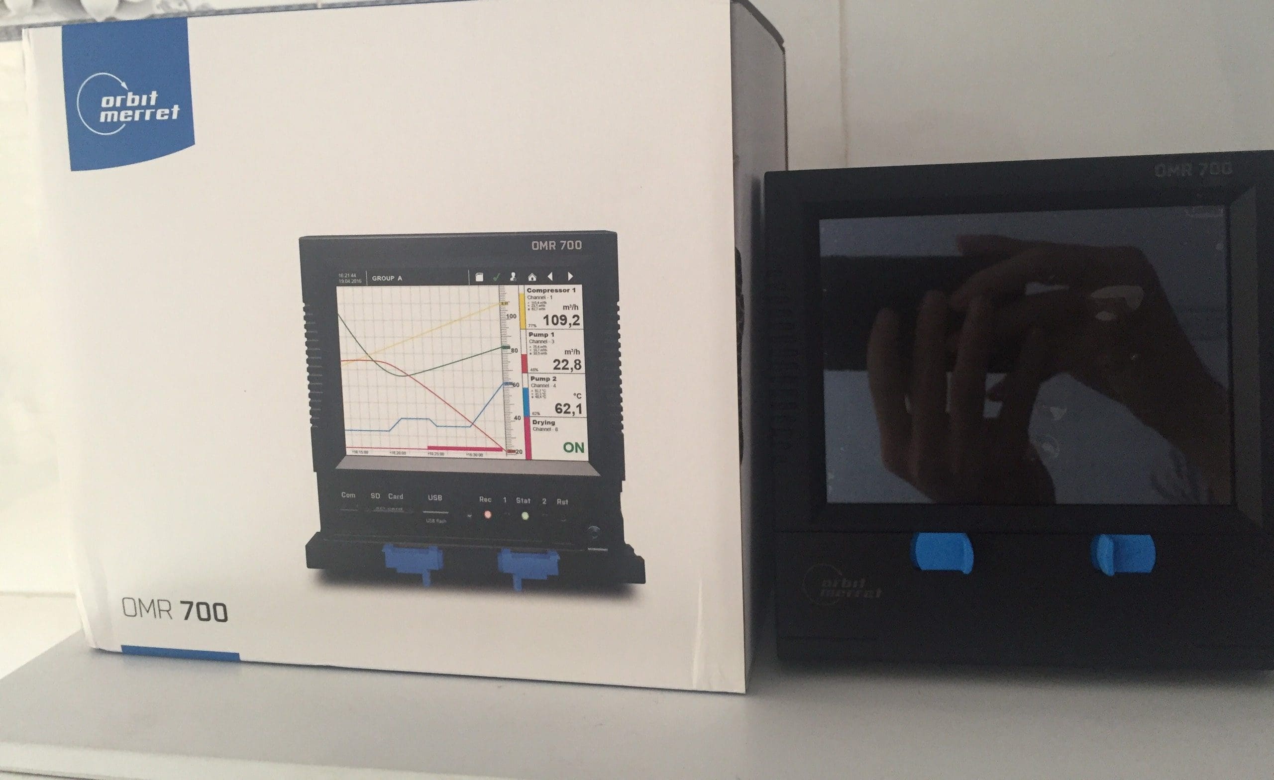 Bộ ghi dữ liệu - Data Logger