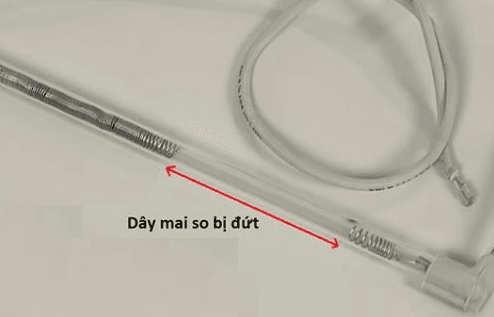 Day-mai-so-bi-dut-lam-cho-dien-tro-xa-da-hu-hong