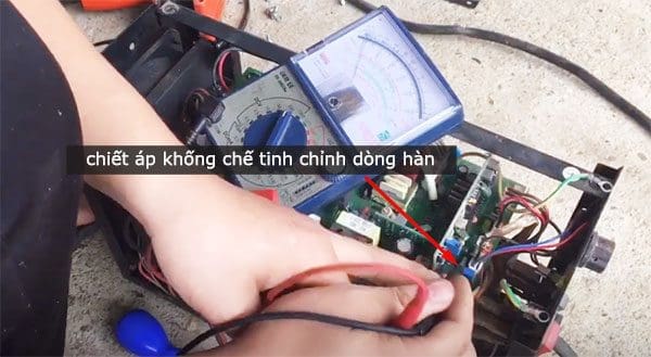 Kiểm tra chiết áp khống chế dòng hàn xem còn hoạt động không