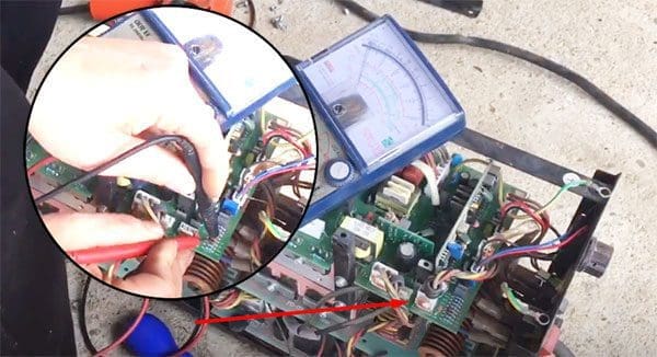 Kiểm tra diot phản hồi dòng