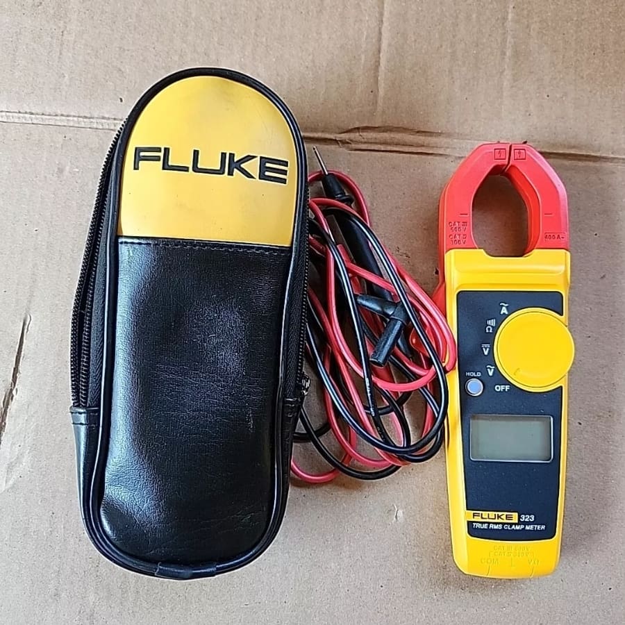 Ampe Kìm Fluke 323 True RMS (AC: 400,0 A; AC&DC: 600,0 V) Ampe Kìm Fluke 323 True RMS (hình thực tế)