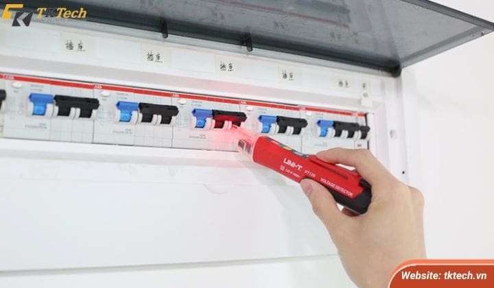 may-do-dien-ap-ac-ut12s-us