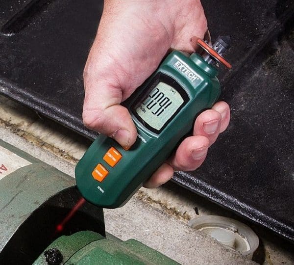 may do toc do vong quay tachometer la gi