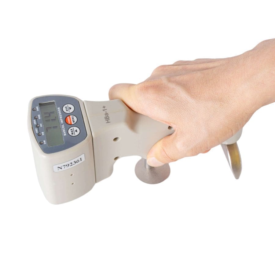 tren tay may do do cung amittari barcol hba 1 pluss