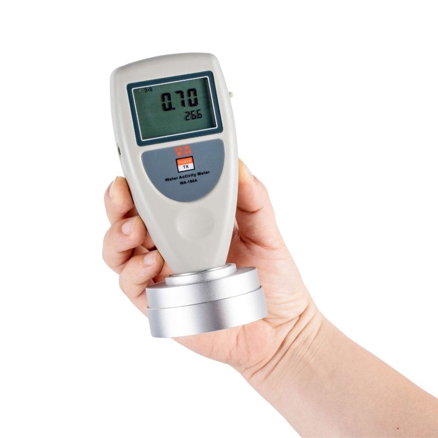 tren tay may do hoat do nuoc amittari wa 160a